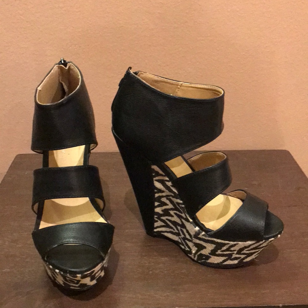 Wedge heels